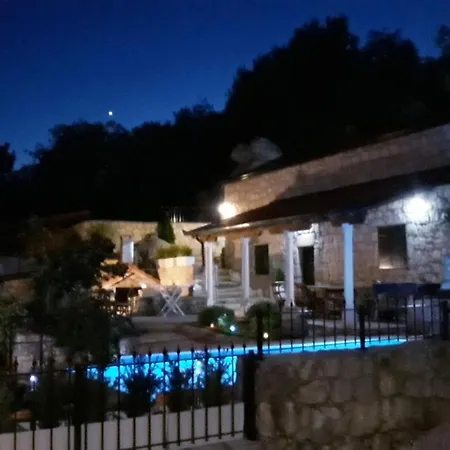 Vila Exklusives Mit Pool & Whirpool Im Dalmatinischen Hinterland 