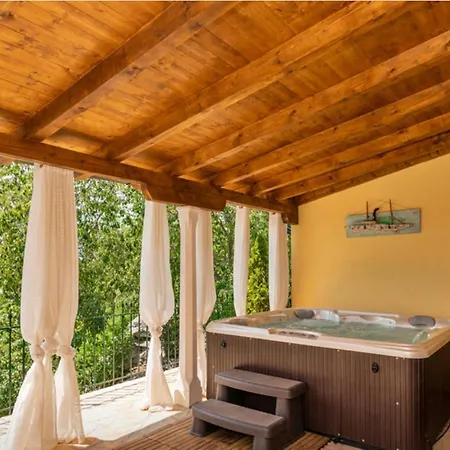Vila Exklusives Mit Pool & Whirpool Im Dalmatinischen Hinterland 