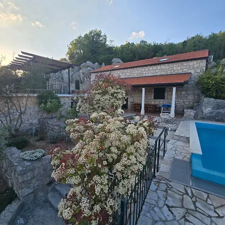 Exklusives Mit Pool & Whirpool Im Dalmatinischen Hinterland 