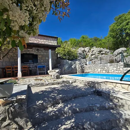 Exklusives Mit Pool & Whirpool Im Dalmatinischen Hinterland 